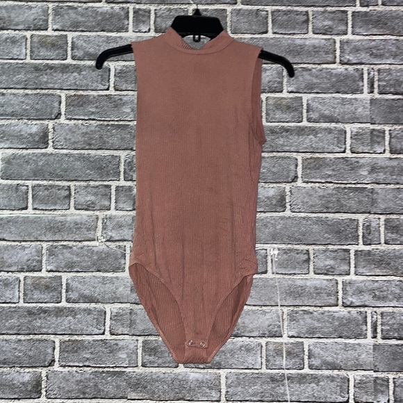 Nude body suit - Picture 1 of 4